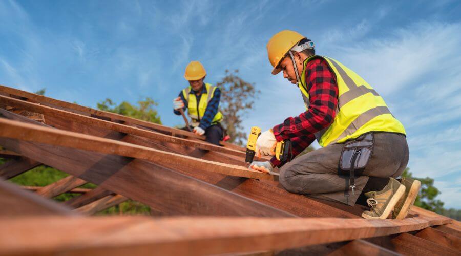 Expert Emergency Roof Repairs services in Mantachie, MS